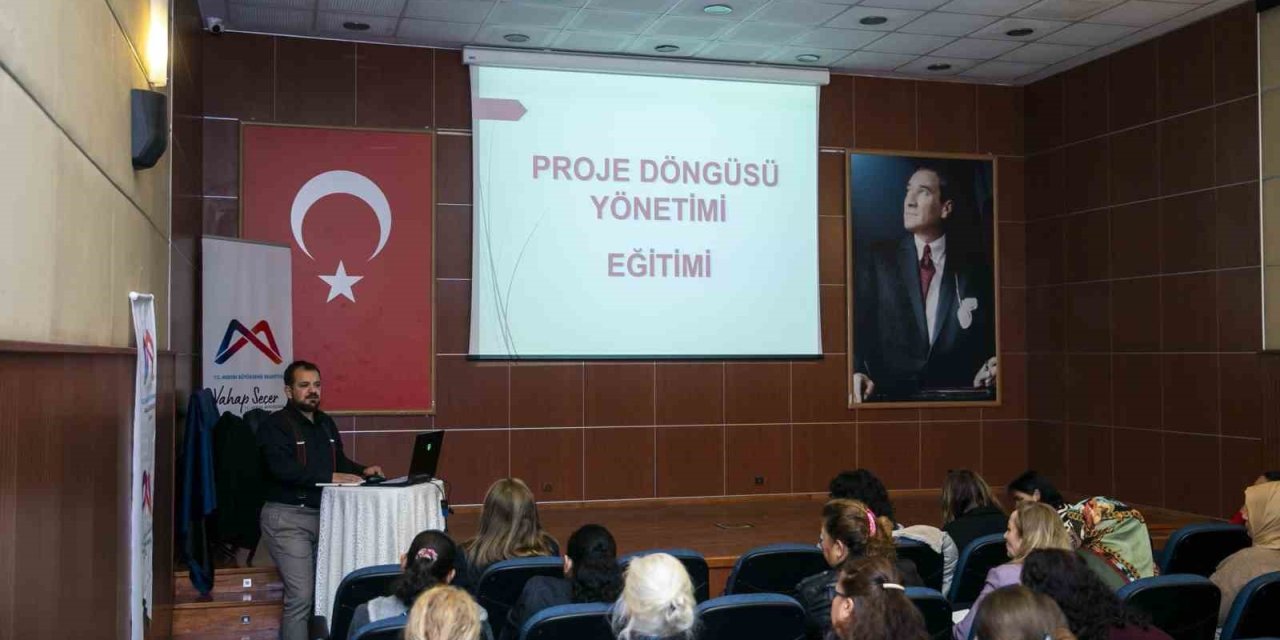 Mersin’deki Kooperatiflere ’proje Döngüsü’ Eğitimi