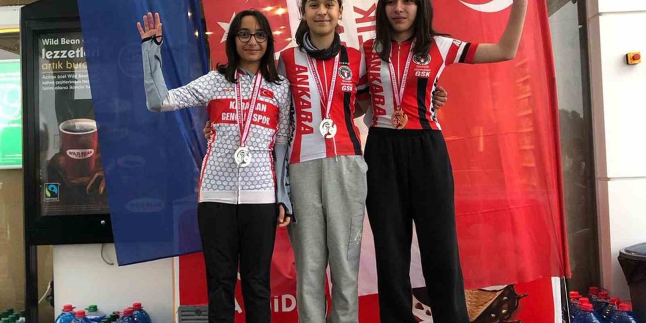 Karamanlı Bisikletçiler Kastamonu’dan Madalyayla Döndü