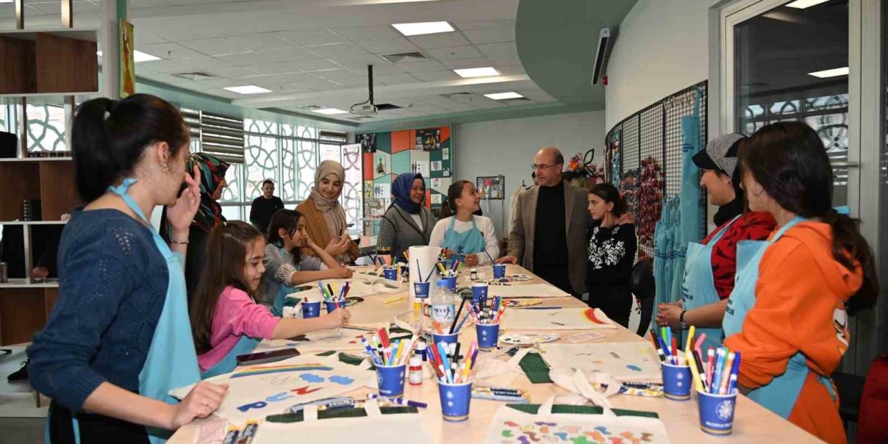 Beyhekim Gelişim Ve Teknoloji Akademisi Depremzede Aileleri Ağırladı