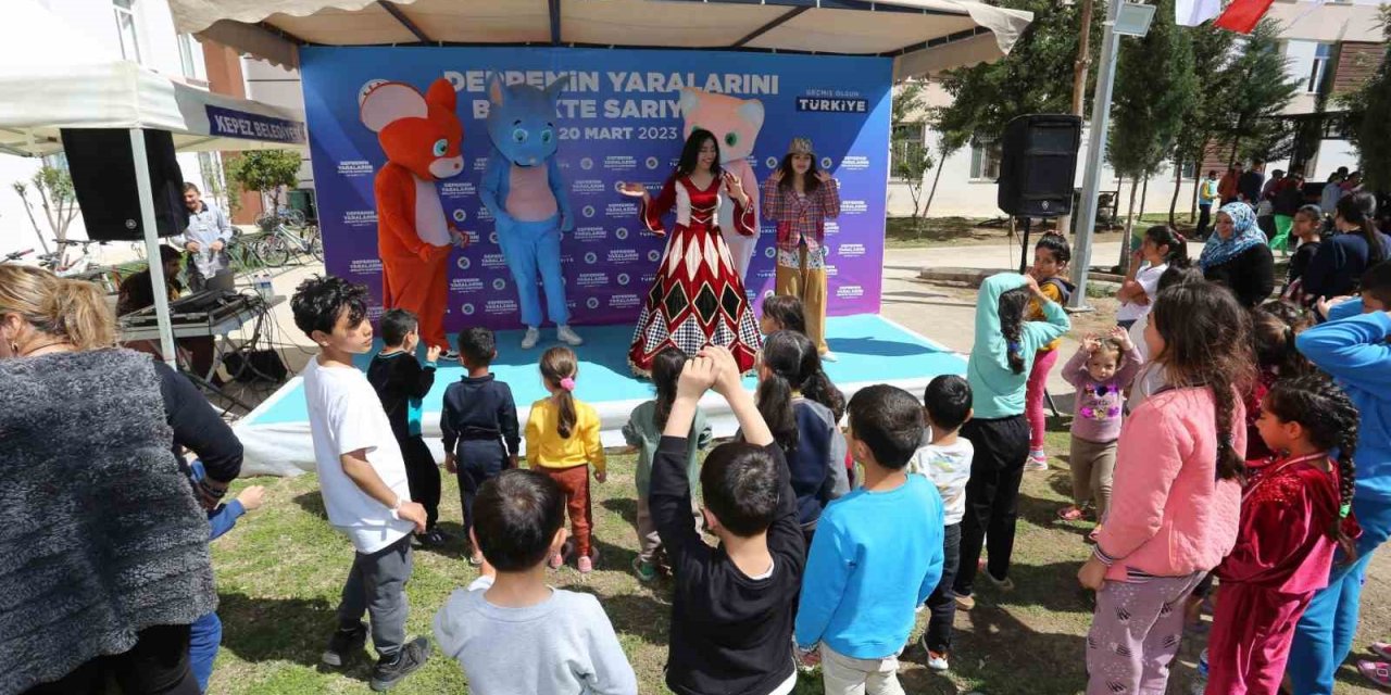 Kepez’de Depremin Yaraları Birlikte Sarılıyor