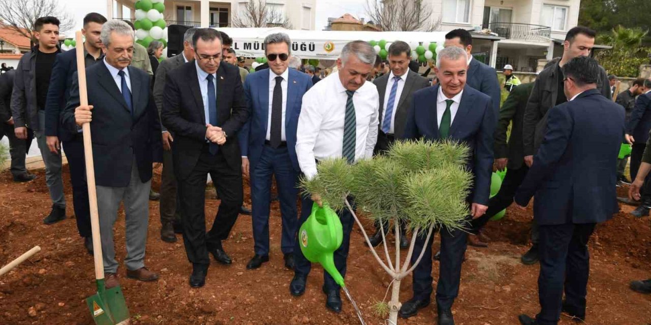 Antalya’ya Deprem Şehitleri Ormanı