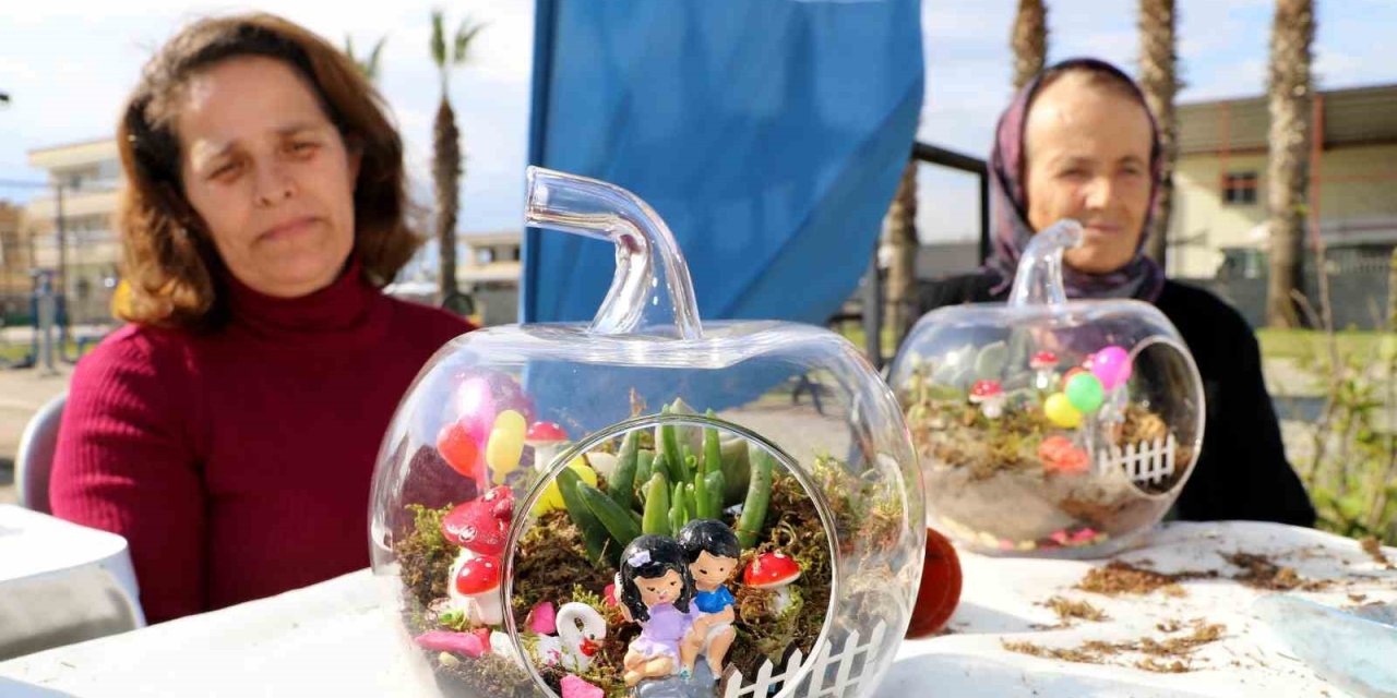 Akdeniz’de Depremzede Vatandaşlar İçin Teraryum Atölyesi Düzenlendi