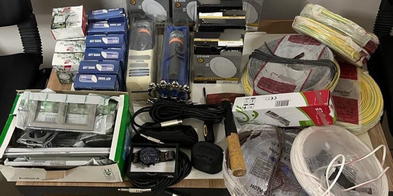 Elektronik Malzeme Hırsızları Yakalandı