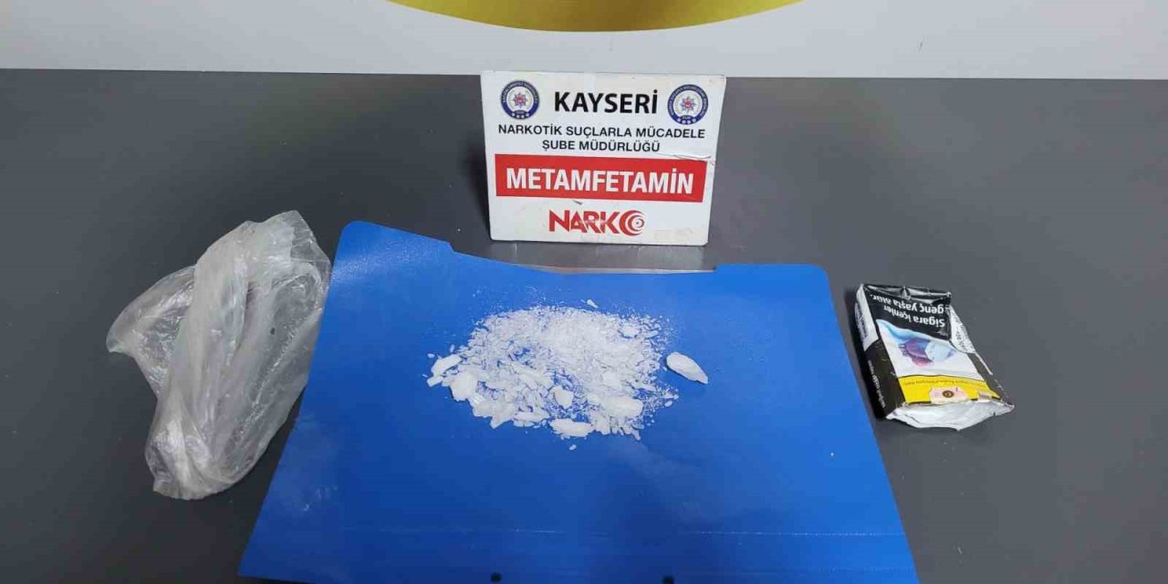Kayseri’de Narkotik Operasyonu: 2 Gözaltı