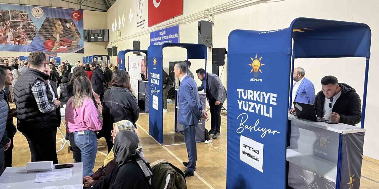 Ak Parti’de Temayül Yoklamaları Başladı