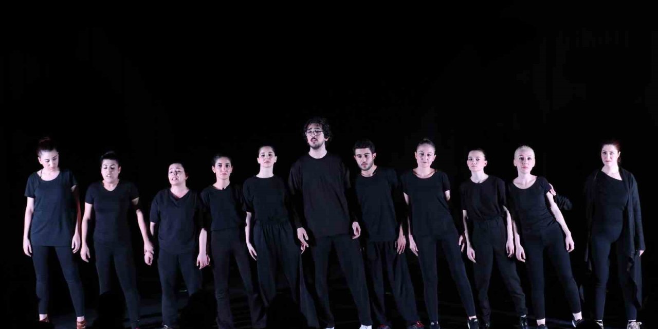 ‘işte Bütün Mesele Bu’ Adlı Oyun Seyirciyle Buluştu