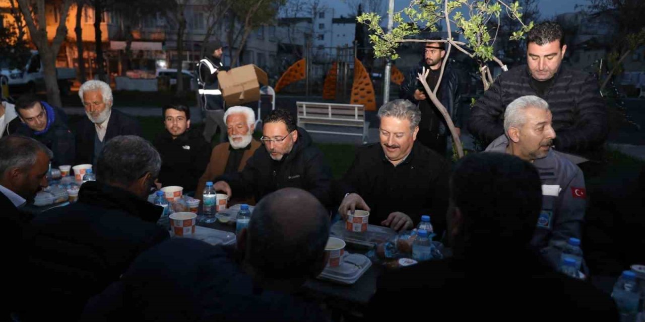 Başkan Palancıoğlu, Adıyaman’da Depremzedelerle İftar Sofrasında Buluştu