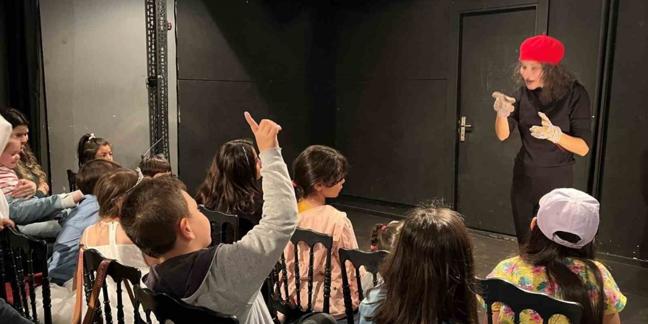 Depremzede Çocuklara Moral Etkinliği