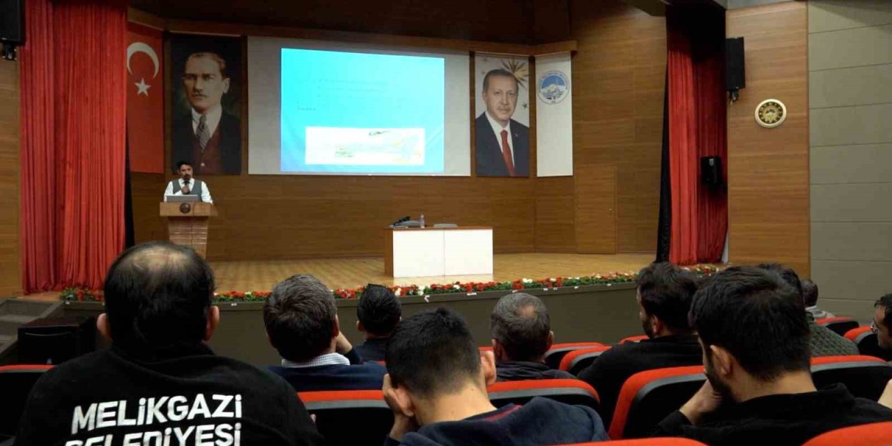 Melikgazi’de Belediye Personeline İş Güvenliği Eğitimi