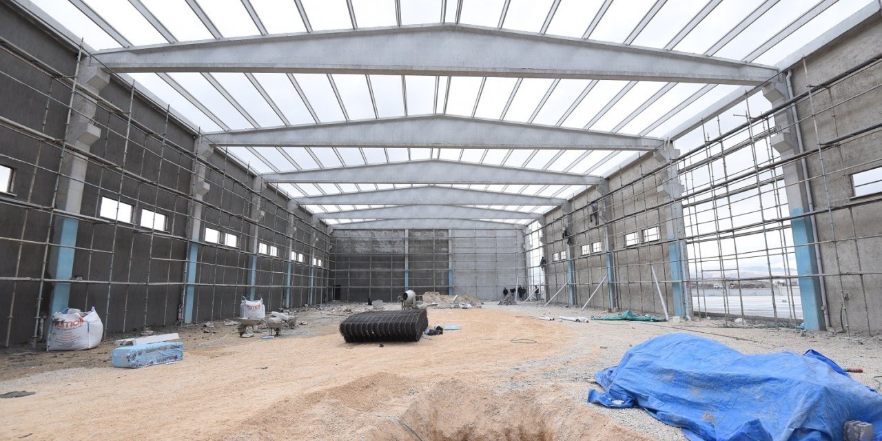 Karatay Belediyesi Parke Ve Bordür Üretim Tesisi Kuruyor