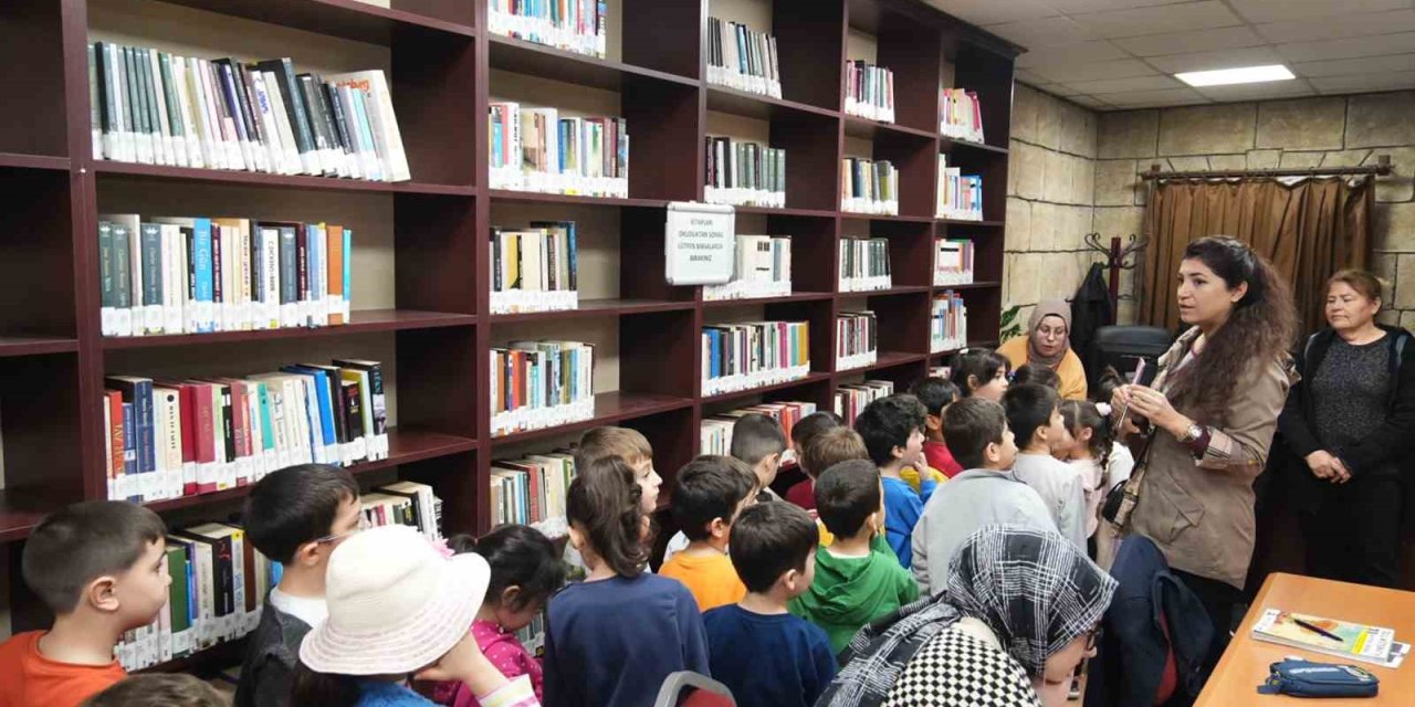 Tarsus’ta Kütüphane Haftası Dolu Dolu Kutlandı