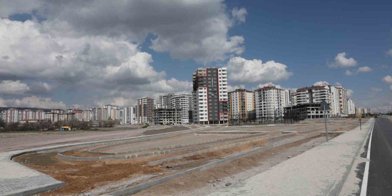 Başkan Çolakbayrakdar: “kocasinan, Yeni Parklarıyla Daha Da Güzelleşiyor”