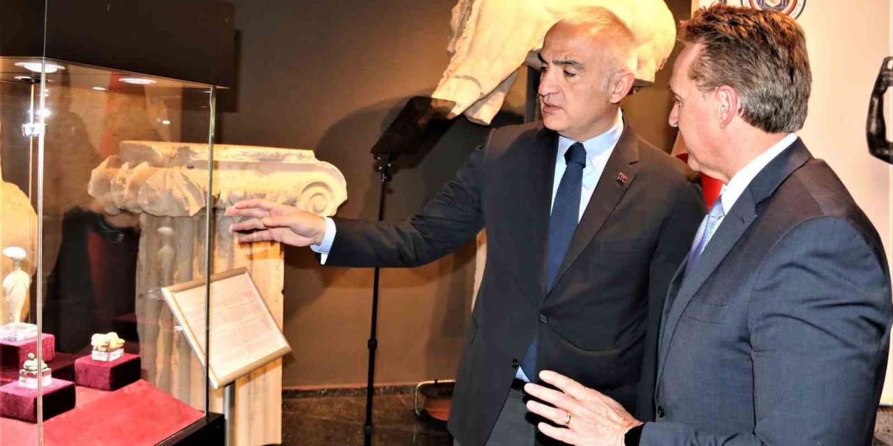 Bakan Ersoy: "abd İle Yapılan Protokol Gereği Yurt Dışına Kaçırılan Eserler Alıcı Bulamaz Hale Geldi"