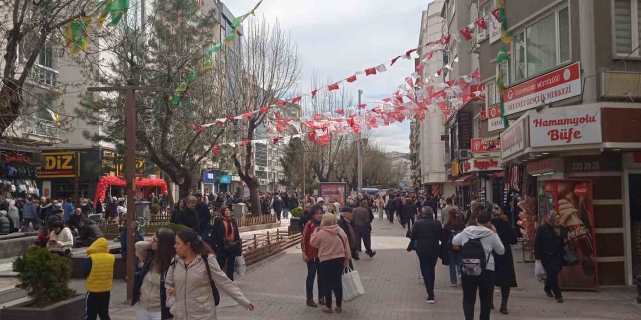 Eskişehir’de Ramazan Alışverişi Yoğunluğu Sürüyor