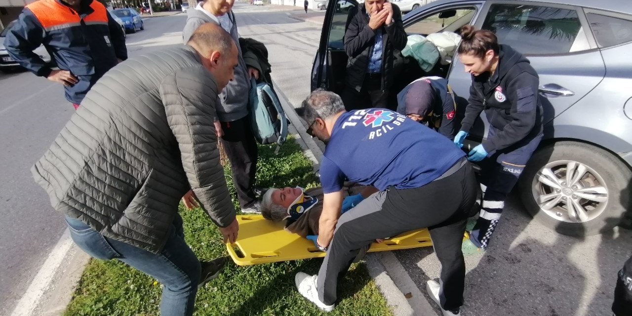 Manavgat’ta Trafik Kazası: 1’i Çocuk 2’si Kadın 3 Kişi Yaralandı