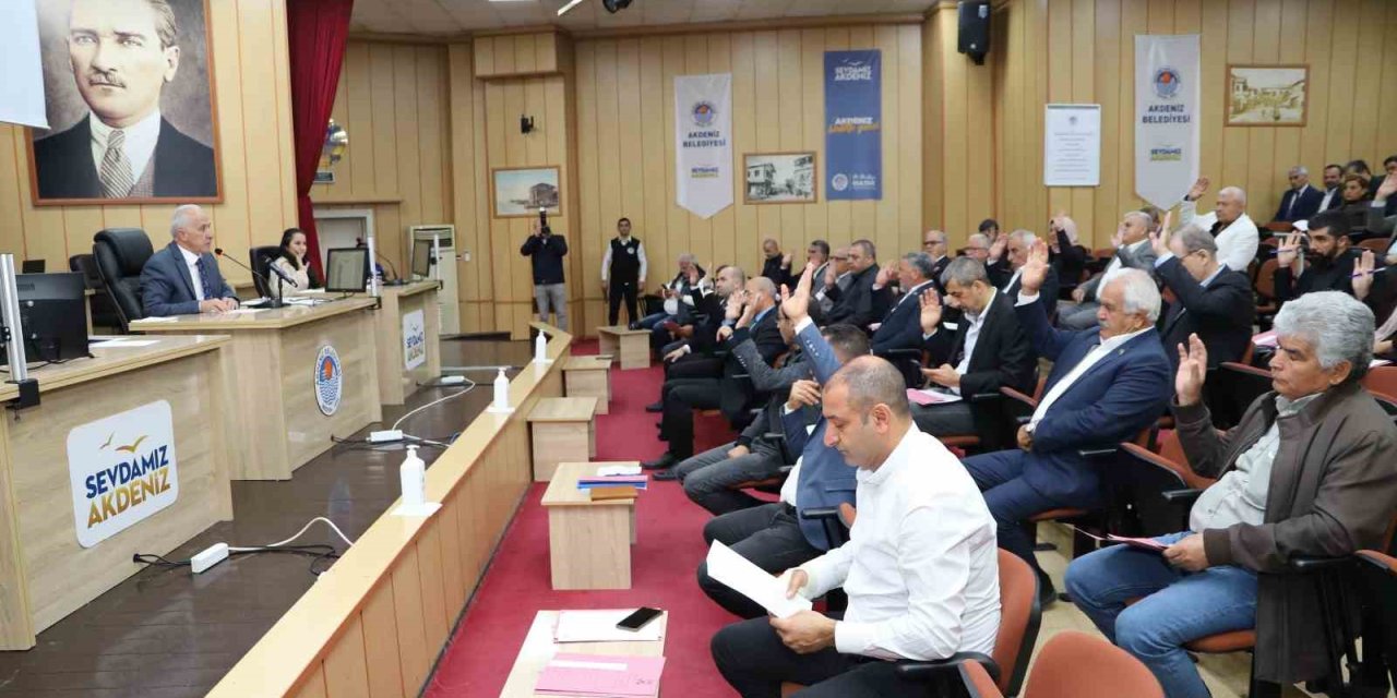 Gültak: "güneş Balçıkla Sıvanmaz"