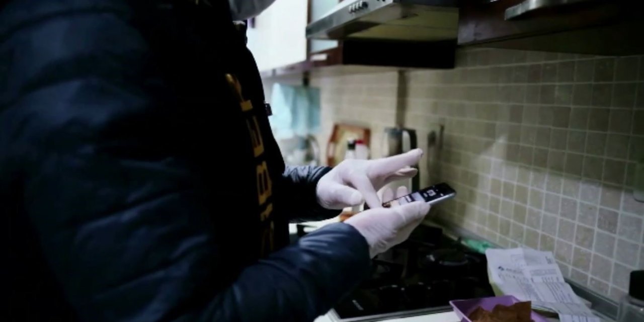 Antalya Merkezli 8 İlde Sosyal Medya Dolandırıcılarına Eş Zamanlı Operasyon