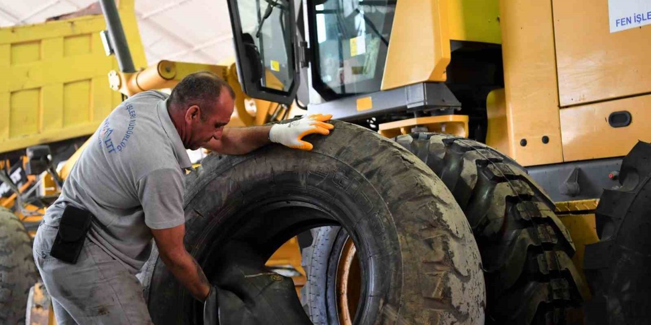 Tamir Ederken Paradan Ve Zamanan Tasarruf Ediyor