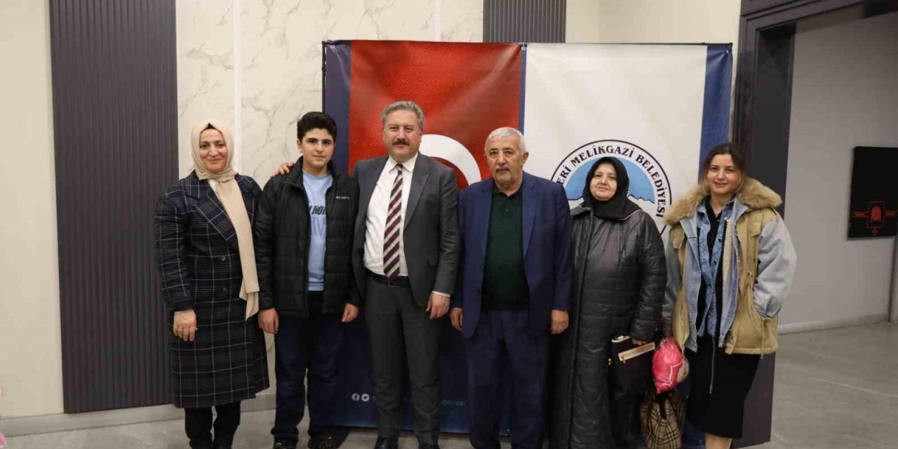 Başkan Palancıoğlu, Belediye Meclis Üyeleri Ve Aileleriyle İftarda Buluştu