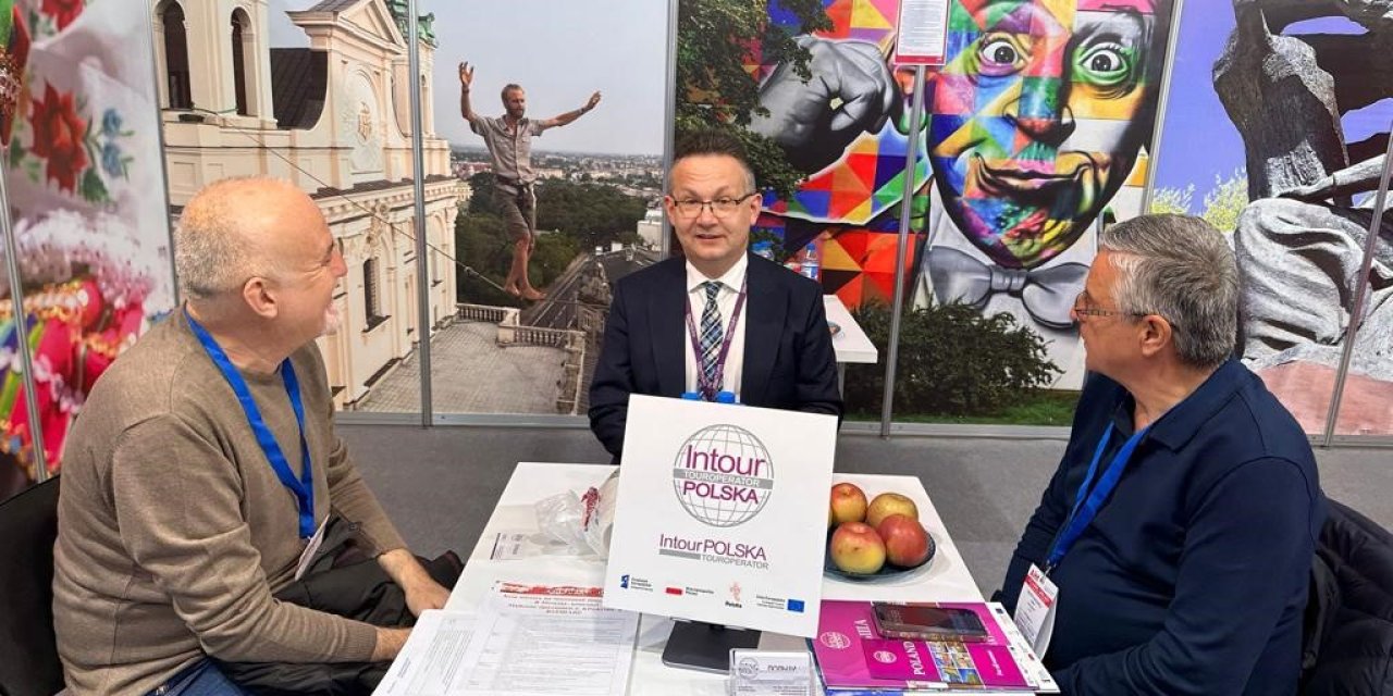 Başkan Topaloğlu Azerbaycan’da Kemer’i Tanıtıyor