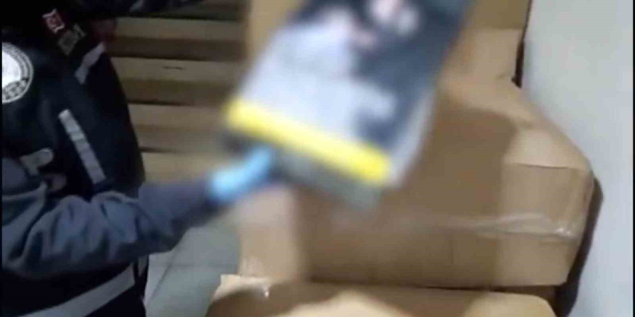 Kayseri’de Kaçakçılık Operasyonu: 930 Kilogram Tütün Ele Geçirildi