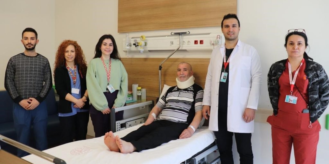 3 Yıldır Süren Rahatsızlık Eskişehir Şehir Hastanesi’nde 6 Saatte Giderildi