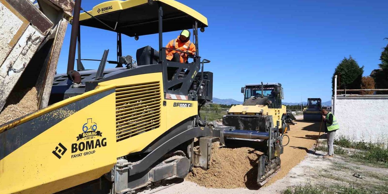 Döşemealtı’na 150 Bin Metrekare Sıcak Asfalt