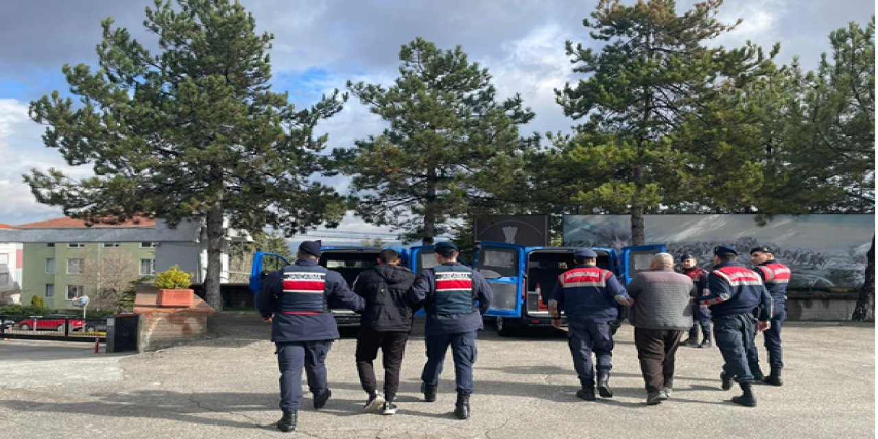 Kimlik Bilgileriyle Çaldığı Eşyaları Satan Şüpheli Yakalandı