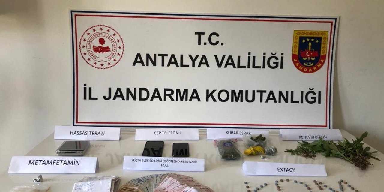 Jandarmadan Alanya’da Uyuşturucu Operasyonu