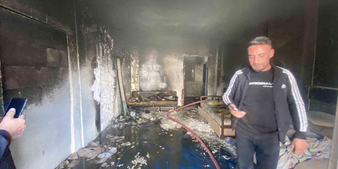 Antalya’da İki Depremzede Kardeşin Kaldığı Mekan Yandı