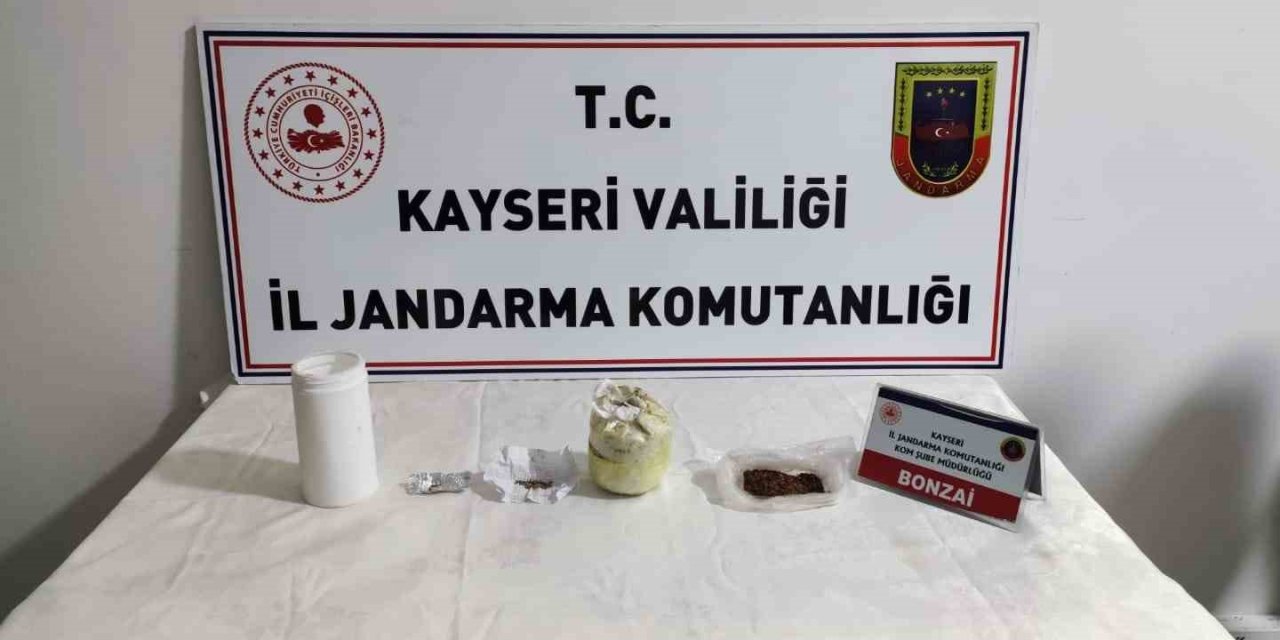 Jandarmadan Uyuşturucu Operasyonu: 1 Gözaltı