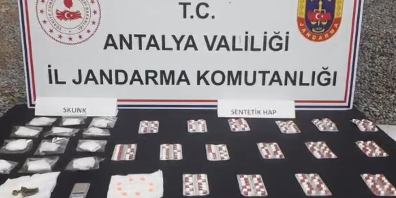 Antalya’da Jandarmadan Uyuşturucu Operasyonu