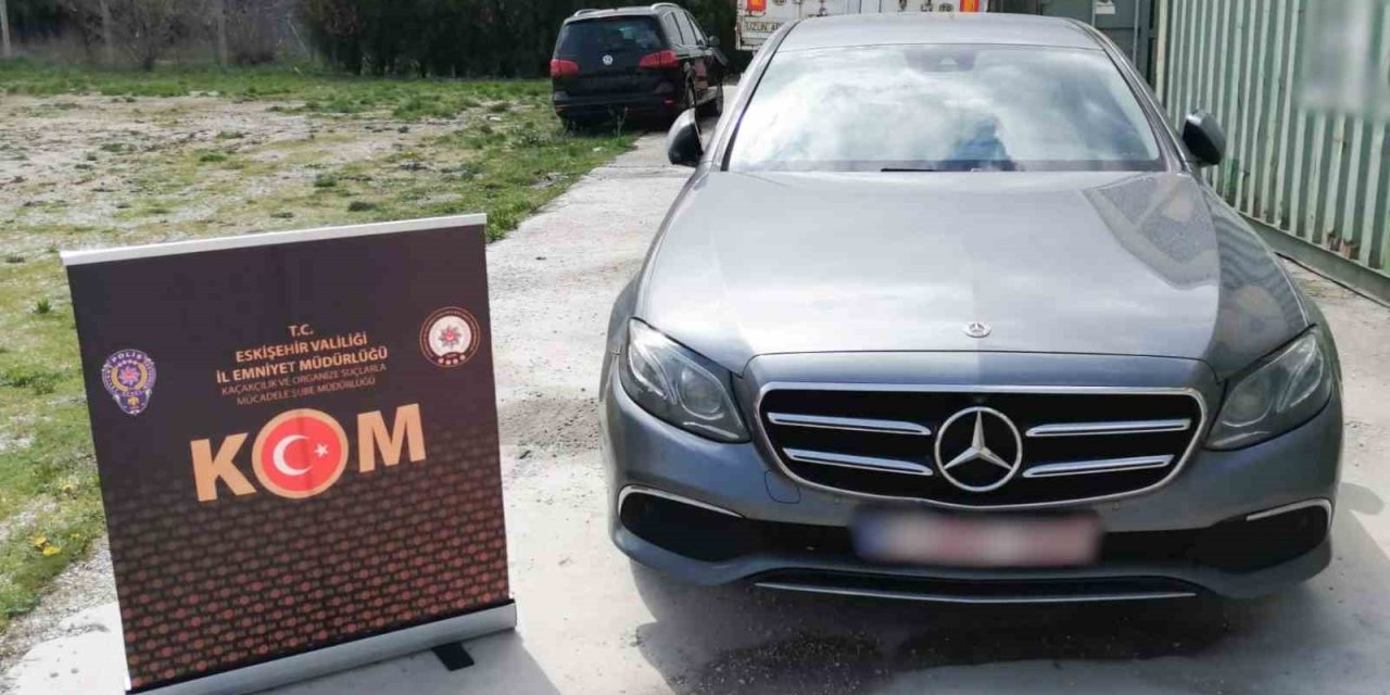 Eskişehir’de Çok Sayıda Kaçak Ürün Ele Geçirilirken 18 Şüpheli Yakalandı