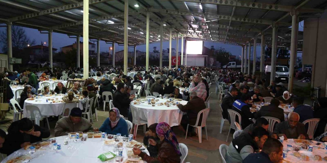 Döşemealtı İftar Sofrası Ilıca Mahallesi’nde