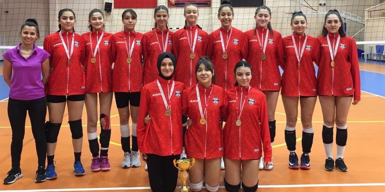 Kayseri Voleybol, 4 Kategoride Şampiyon Oldu