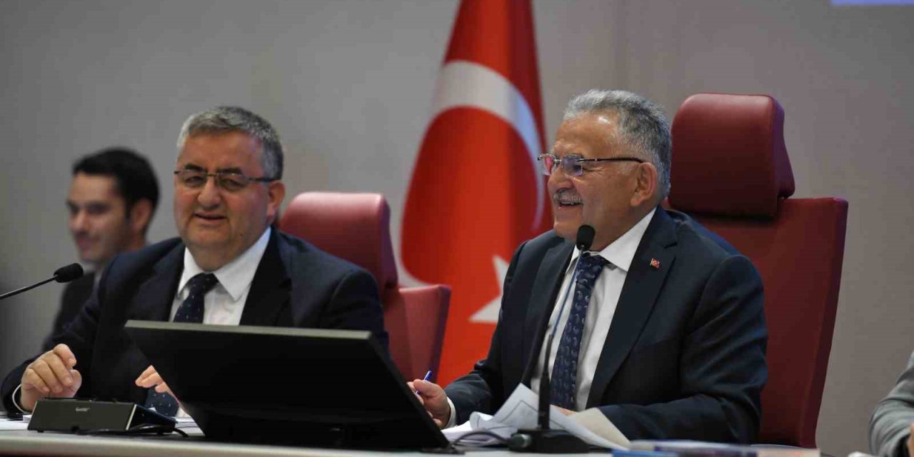 Büyükşehir Meclisi’nden Kadın Kooperatiflerine 200 Bin Tl’lik Destek