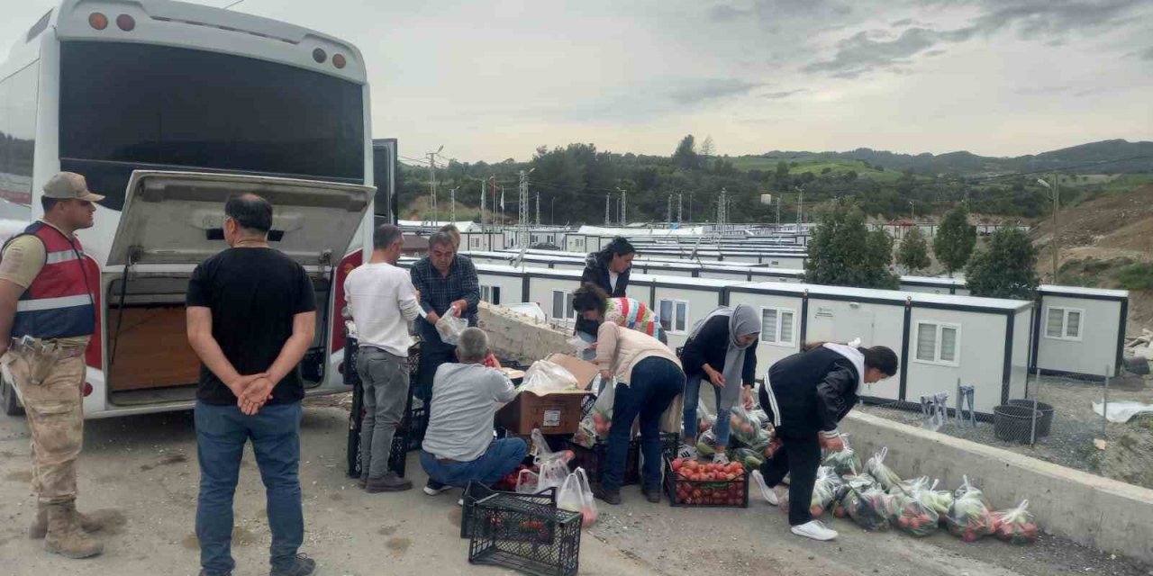 Toptaş Spor Kulübünden Depremzedelere Üçüncü Kez Yardım Eli Uzandı