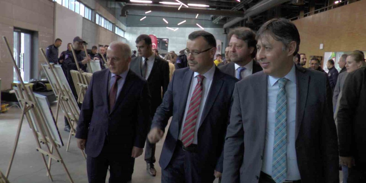 Kayseri’de Hükümlülerin Eserleri Sergilendi