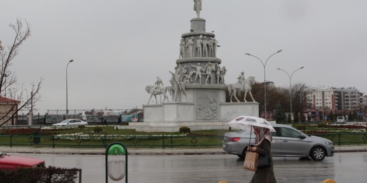 Eskişehir’de Gün Boyu Yağmur Bekleniyor