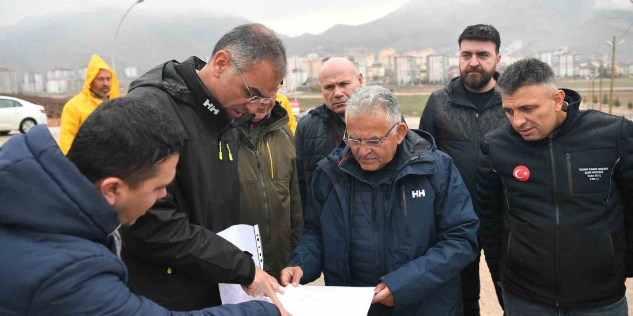 Başkan Büyükkılıç: “yaraları Sarmak İçin Canla Başla Çalışıyoruz”