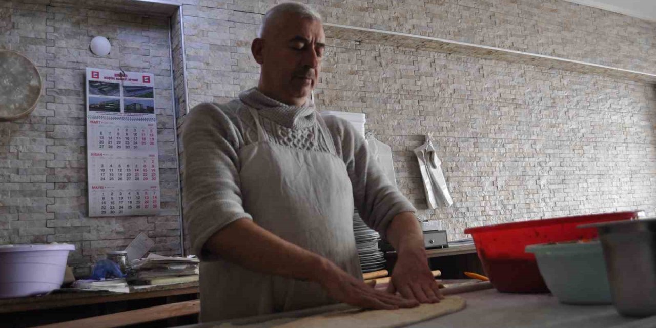 Ramazan Ayında Pide Geleneğinden Vazgeçilmedi