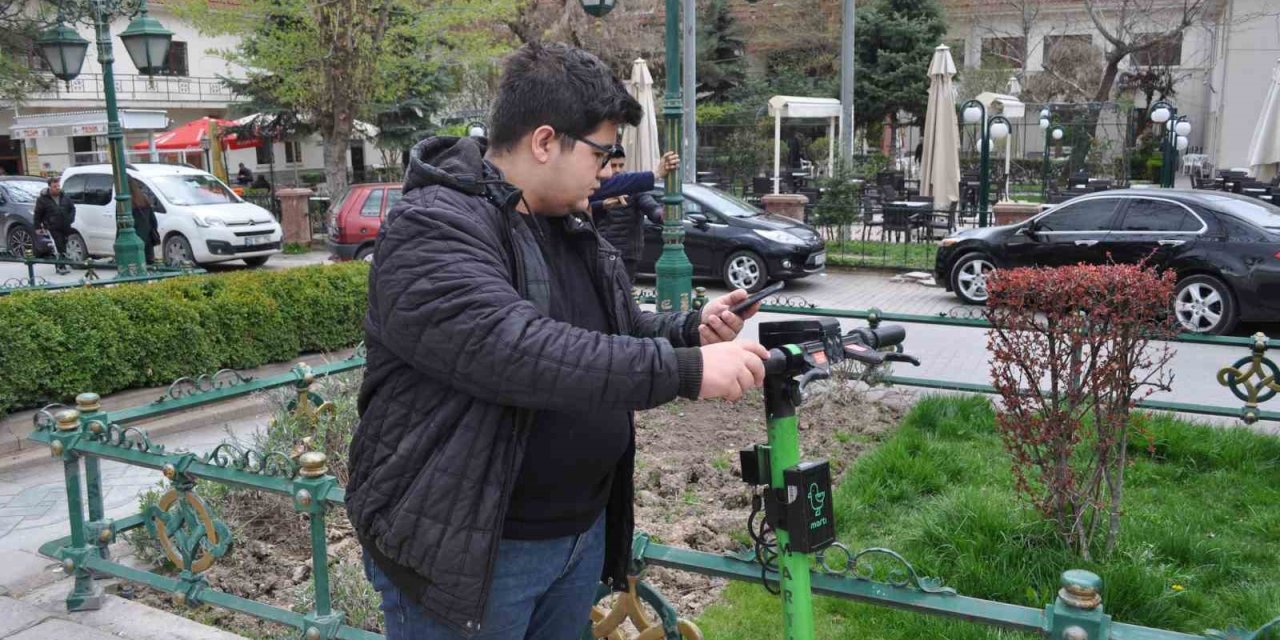 Eskişehirli Vatandaşların Scooterlarla İlgili Kafası Karışık