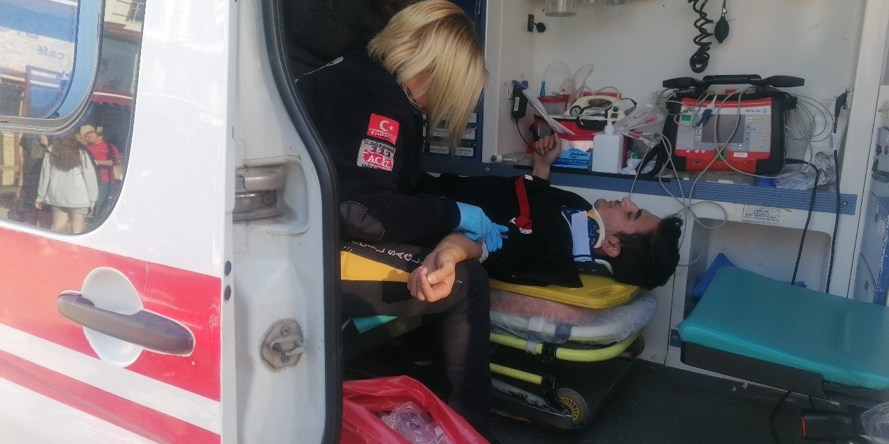 Aniden Önüne Çıkan Köpek Kaza Yapmasına Sebep Oldu