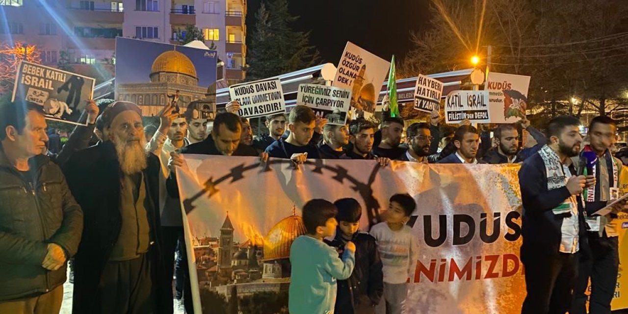 Eskişehir’de Dünya Kudüs Günü Münasebetiyle Basın Açıklaması Düzenlendi