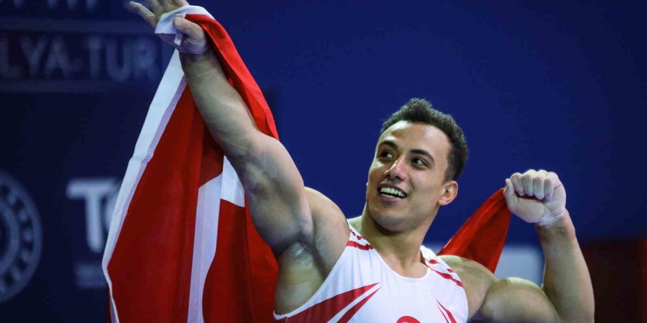 Milli Cimnastikçi Adem Asil’den Bir Altın Madalya Daha