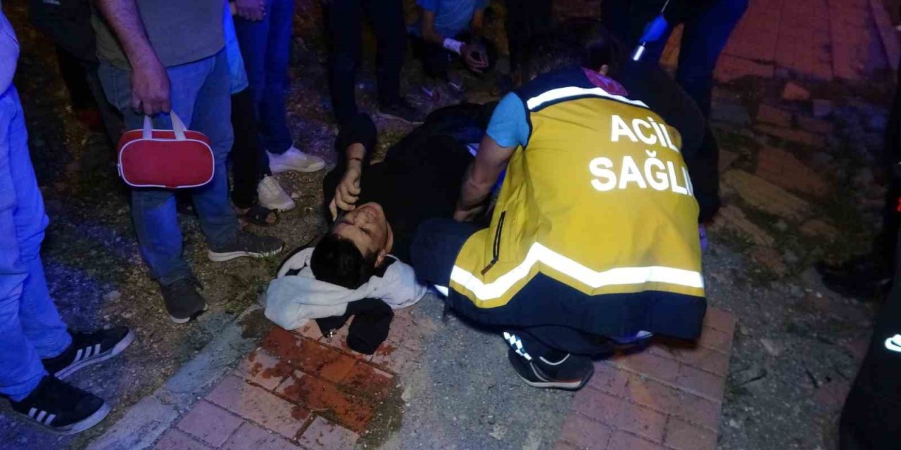 Hurdaya Dönen Otomobilden Sağ Çıktı