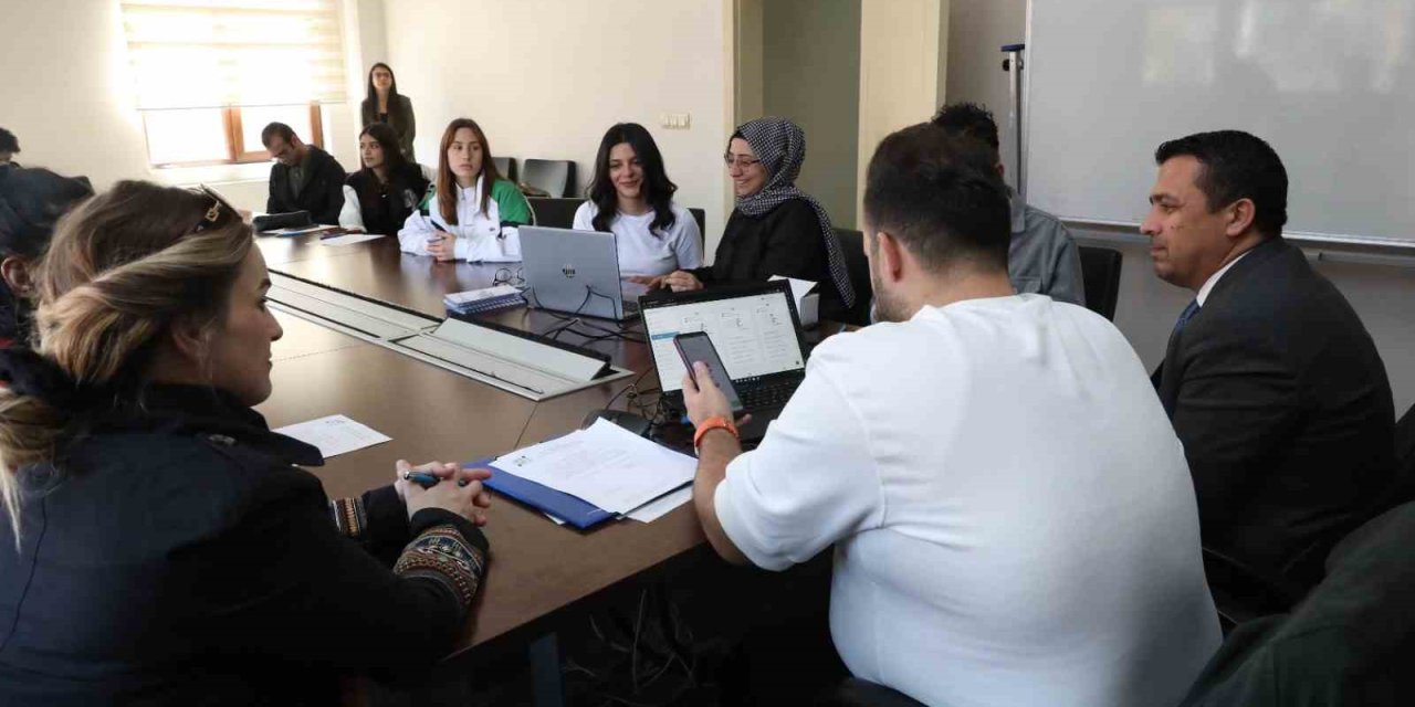 Büyükşehir’den 600 Öğrenciye Staj İmkanı