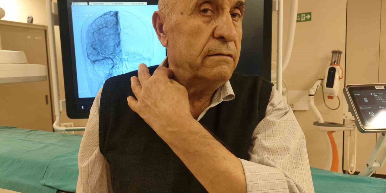 Yaşlı Adam, Şah Damarına Yapılan Anjiyografiyle Sağlığına Kavuştu