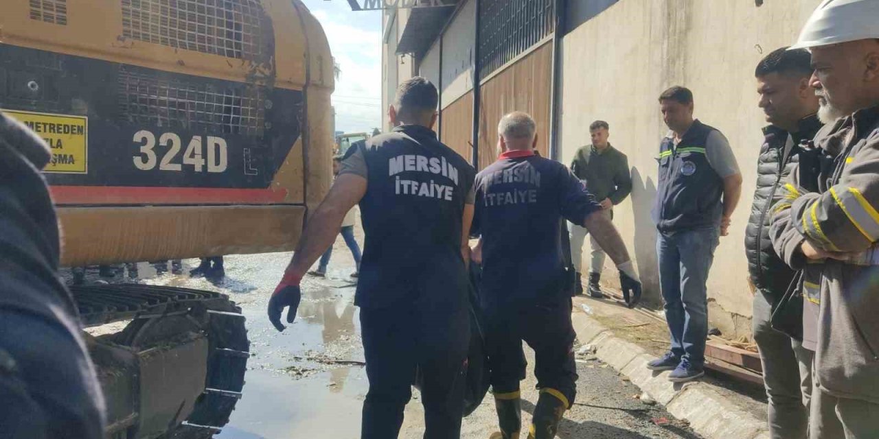 Mersin’deki Yangında 3 Kişinin Cansız Bedenine Ulaşıldı