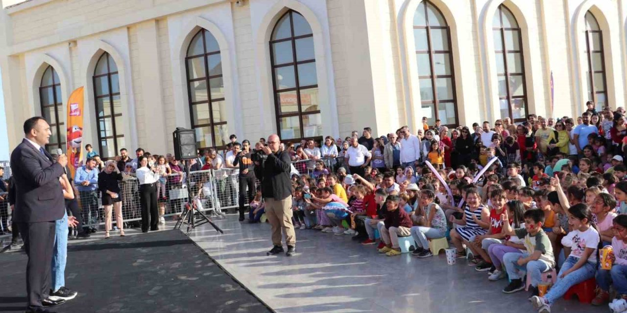 Toroslar Çocuk Şenliği Sürüyor